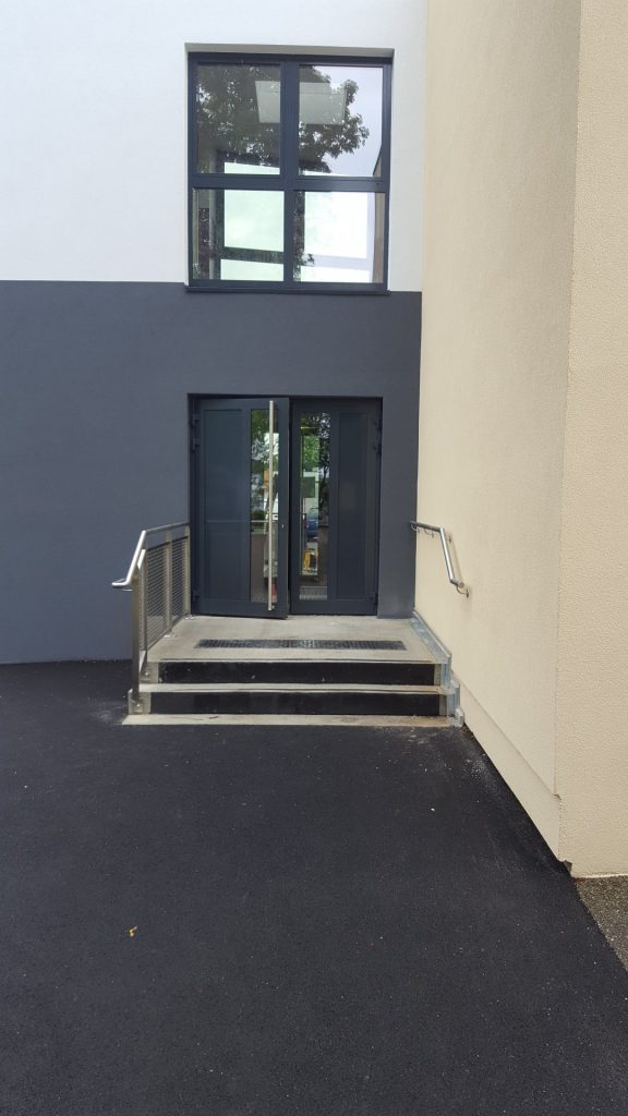 Garde-corps en tôle